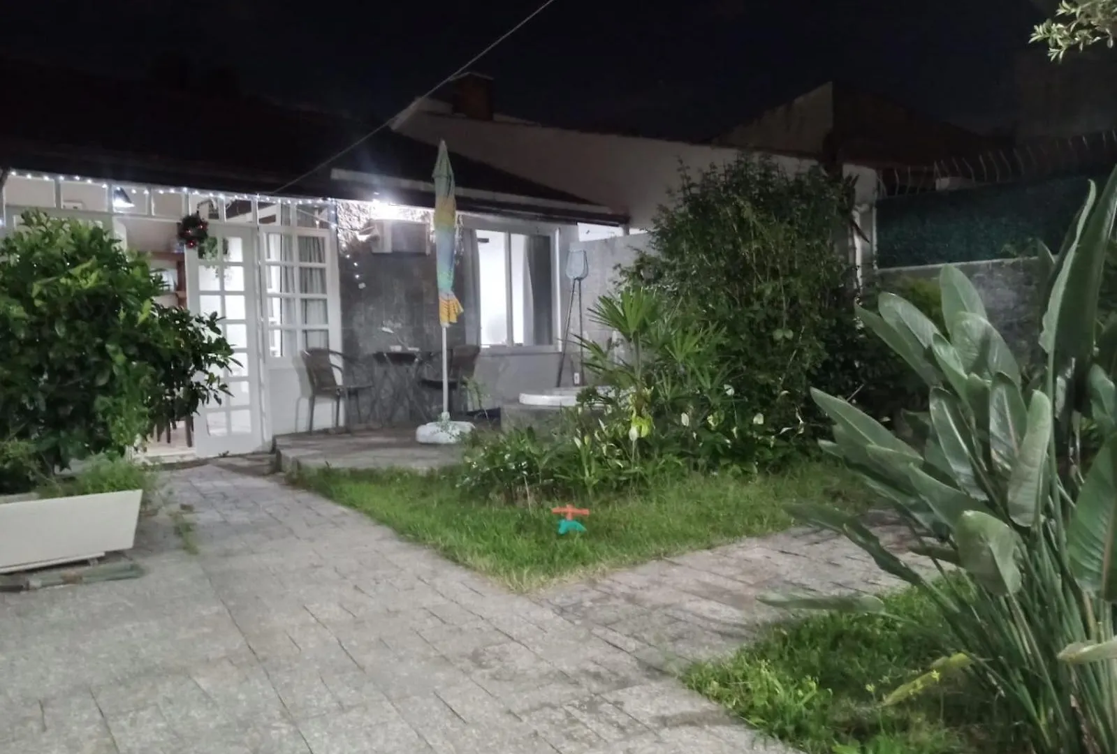 Casa De Hospedesの連絡先